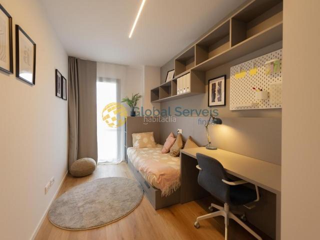 Piso en venta en Abrera