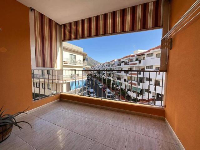 Piso en venta en La Postura, Adeje