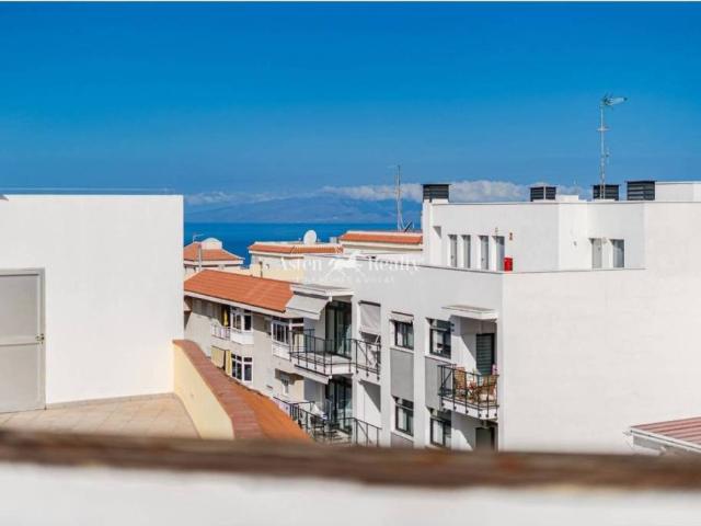 Piso en venta en La Postura, Adeje