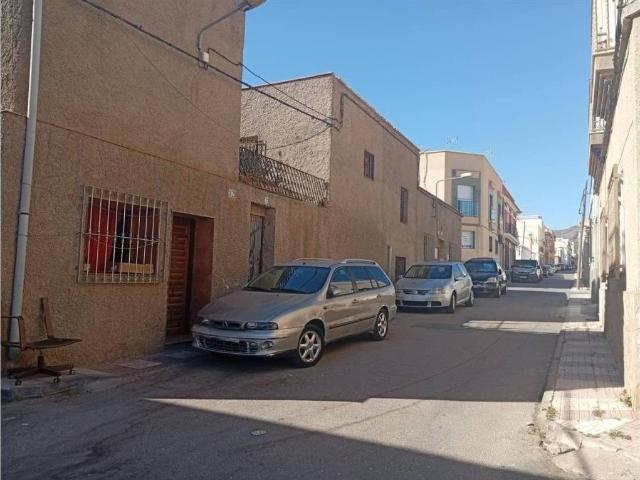 Piso en venta en Puente del Río, Adra