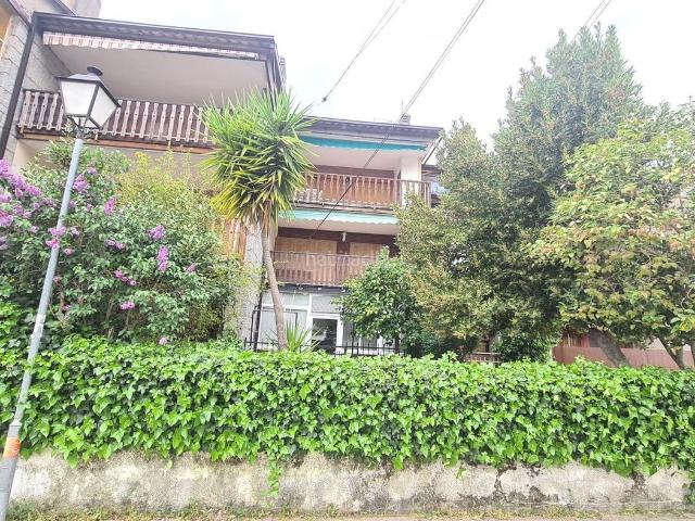 Piso en venta en La Adrada, Castilla y León