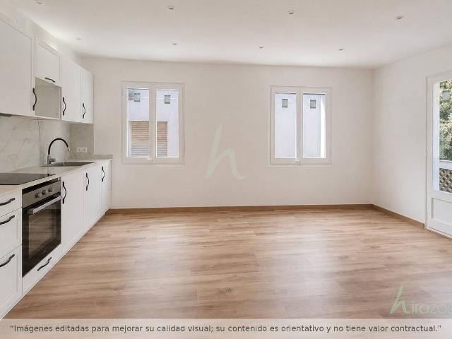 Piso en venta en Aiguafreda, Barcelona