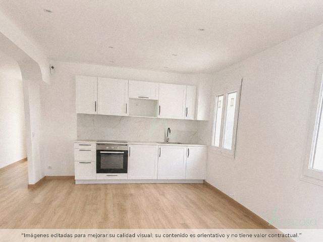 Piso en venta en Aiguafreda, Barcelona