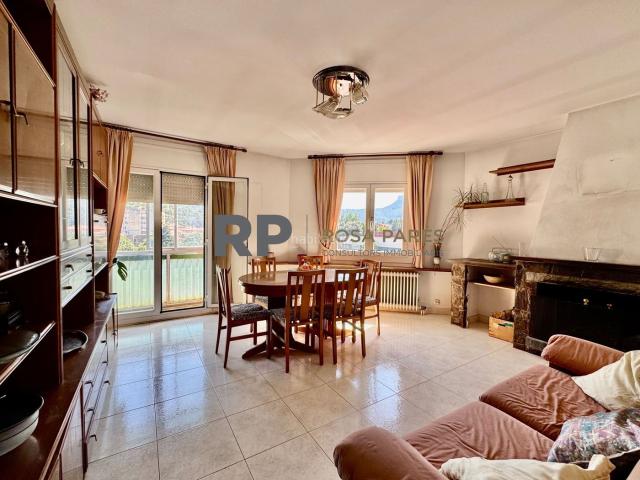 Piso en venta en Aiguafreda, Barcelona