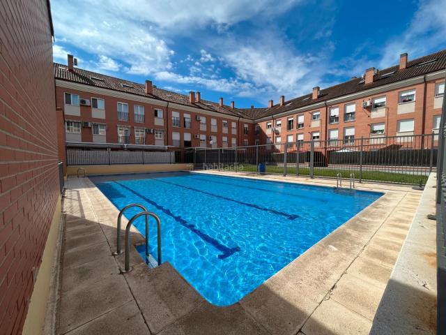 Piso en venta en Ajalvir, Madrid