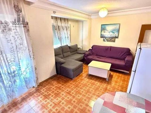 Piso en venta en Distrito 2, Albacete