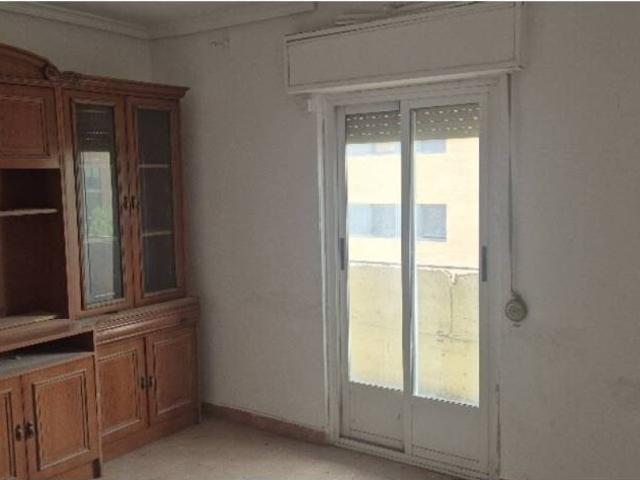 Piso en venta en Distrito 4, Albacete