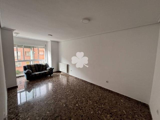 Piso en venta en Albacete, Castilla-La Mancha