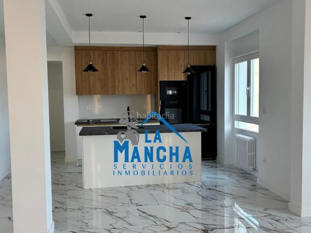 Piso en venta en Centro, Albacete