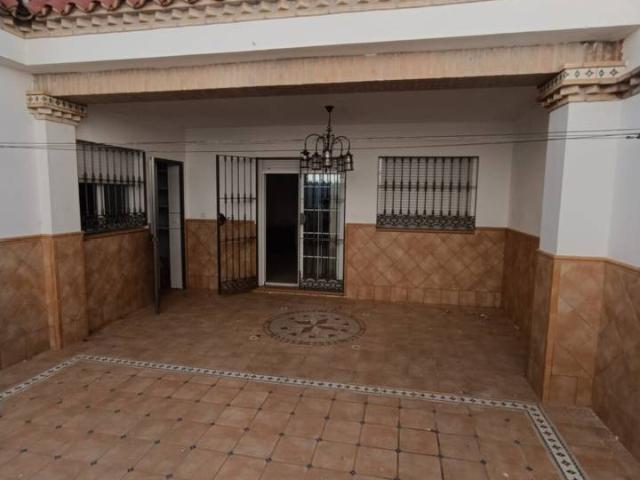 Piso en venta en Albaida Del Aljarafe, Andalucía