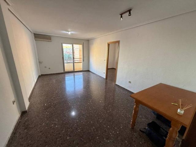 Piso en venta en l'Horta Sud, Valencia