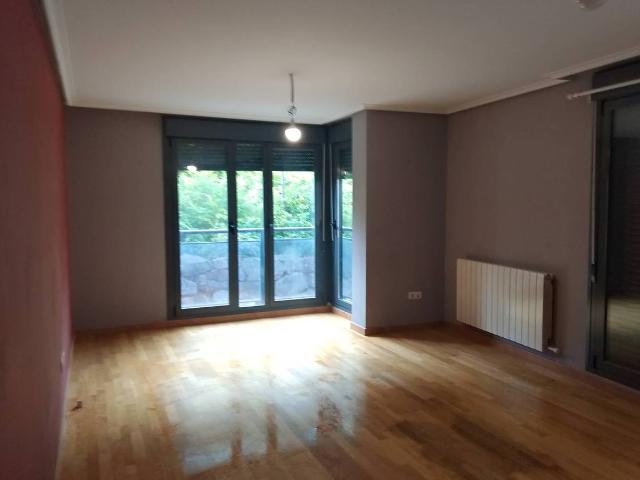 Piso en venta en Albelda De Iregua, La Rioja