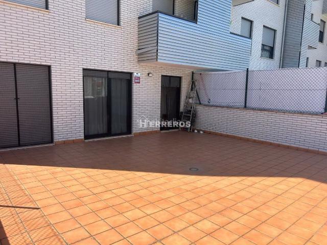 Piso en venta en Albelda De Iregua, La Rioja