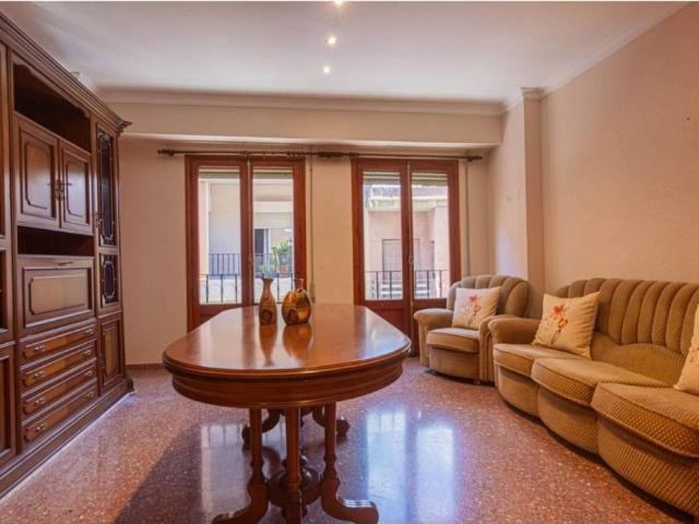 Piso en venta en Alberic, València / Valencia