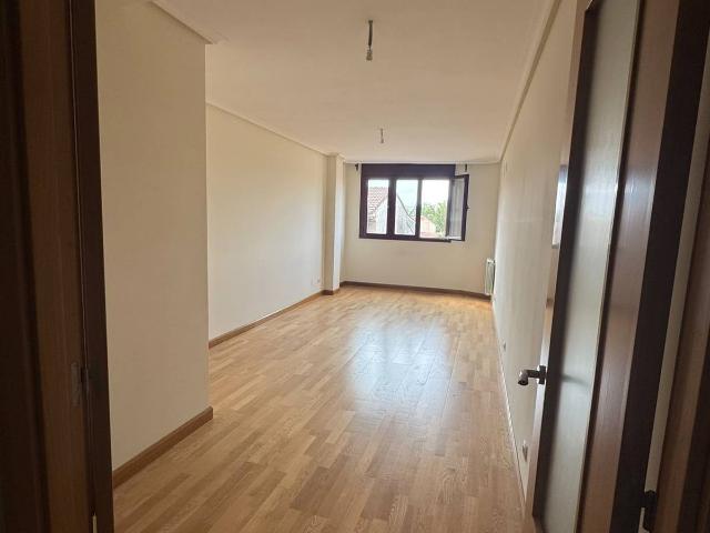 Piso en venta en Alberite, La Rioja