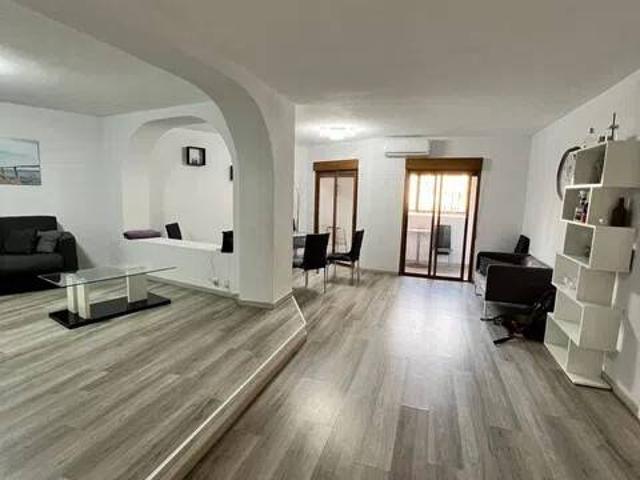 Piso en venta en Port Saplatja, l'Horta Nord