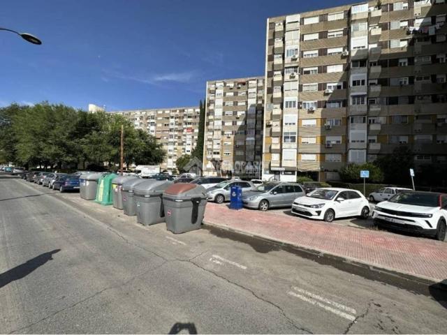 Piso en venta en Alcalá De Henares, Madrid