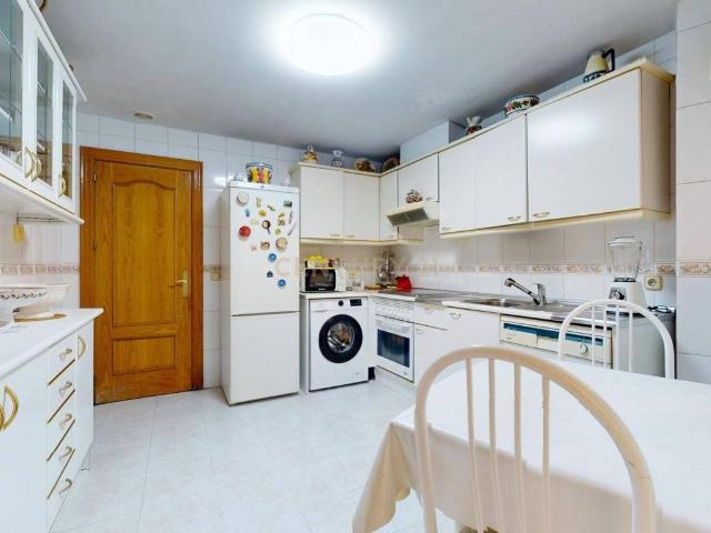 Piso en venta en Alcalá De Henares, Madrid