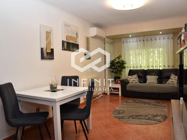 Piso en venta en Distrito I, Alcalá De Henares