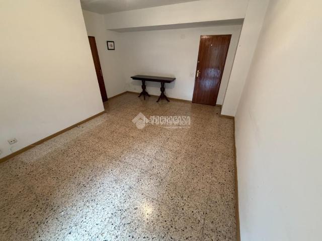 Piso en venta en Distrito I, Alcalá De Henares