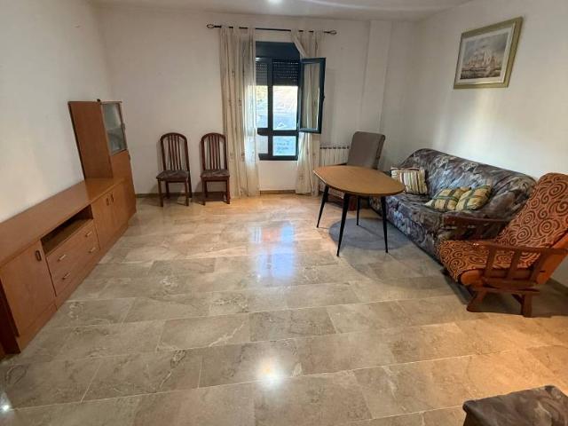 Piso en venta en Barrio de las Cruces, Alcalá la Real