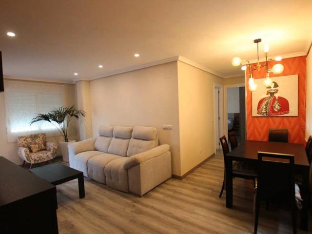 Piso en venta en Alcanar