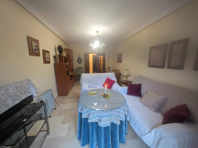 Piso en venta en Alcaudete, Andalucía
