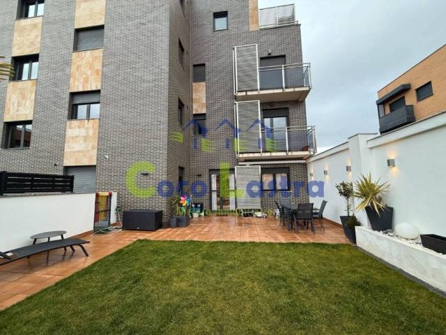 Piso en venta en Aldeatejada, Castilla y León