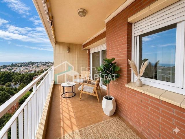 Piso en venta en Eixample, Maresme