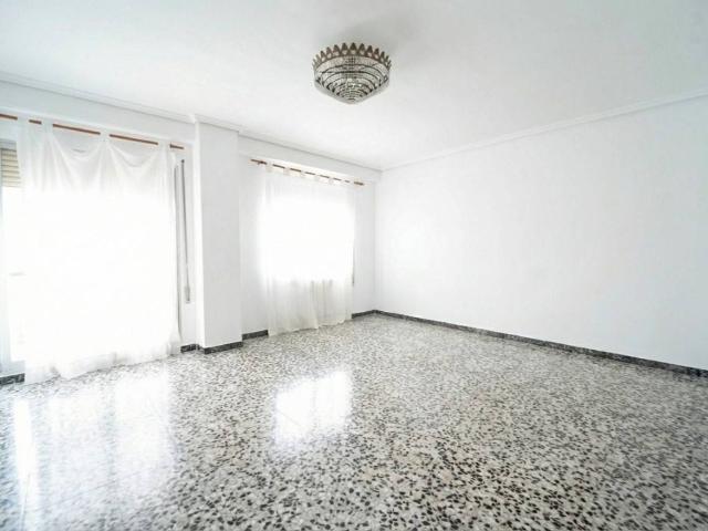 Piso en venta en l'Horta Sud, Valencia