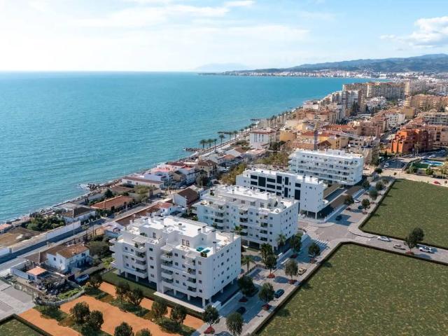 Piso en venta en Algarrobo, Los Llanos
