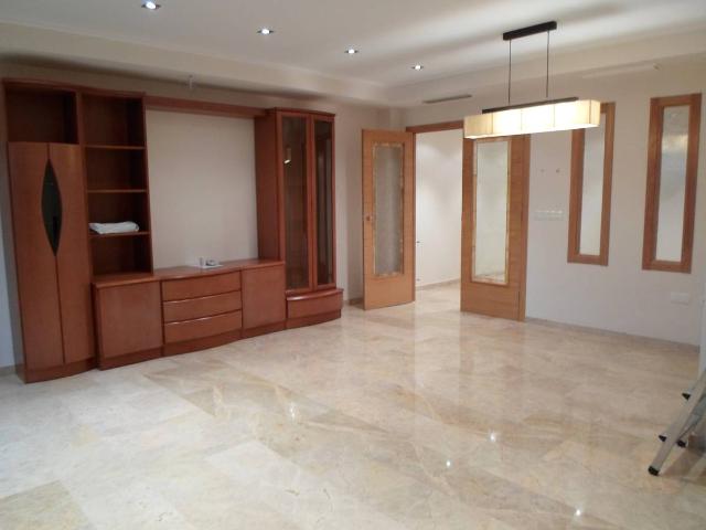 Piso en venta en Algemesí, el Raval
