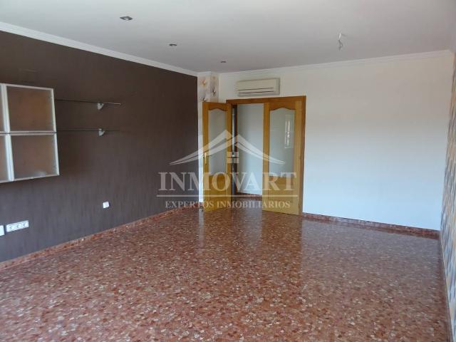 Piso en venta en Algemesí, València / Valencia