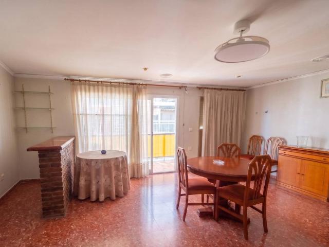 Piso en venta en la Ribera Alta, Valencia