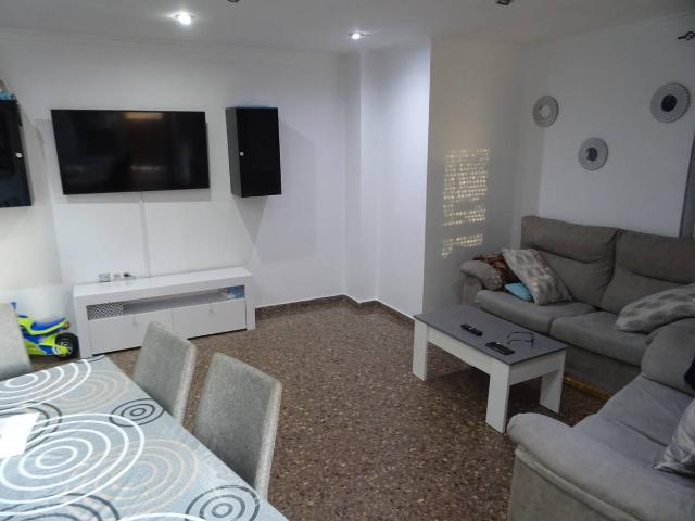 Piso en venta en la Ribera Alta, Valencia