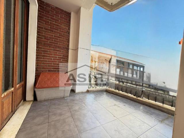 Piso en venta en Algemesí, València / Valencia