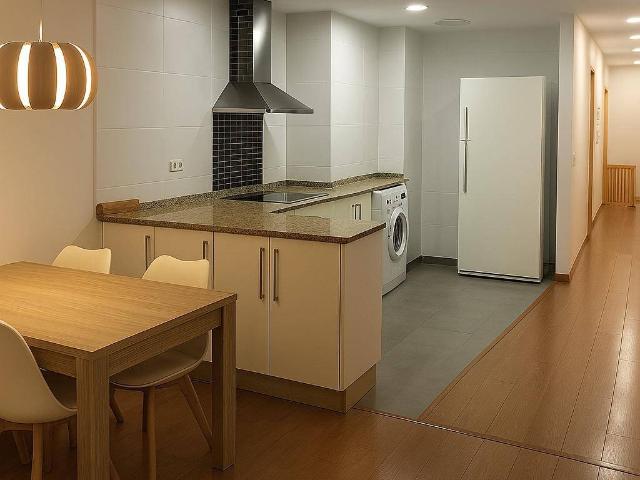 Piso en venta en Algemesí, el Raval