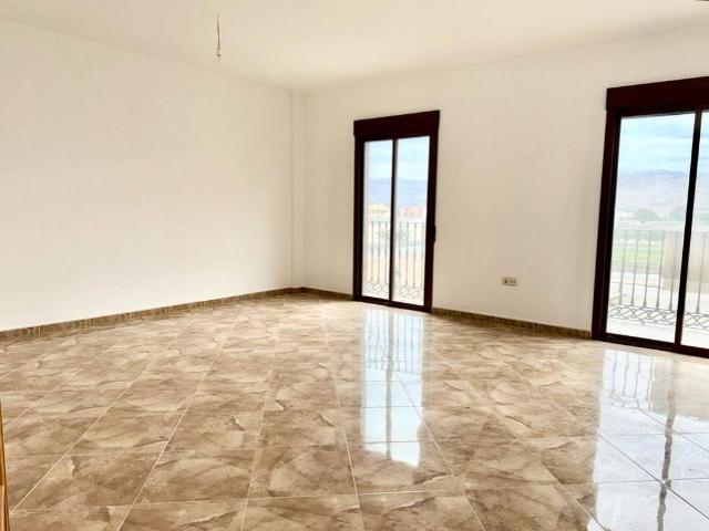 Piso en venta en Alhama De Granada