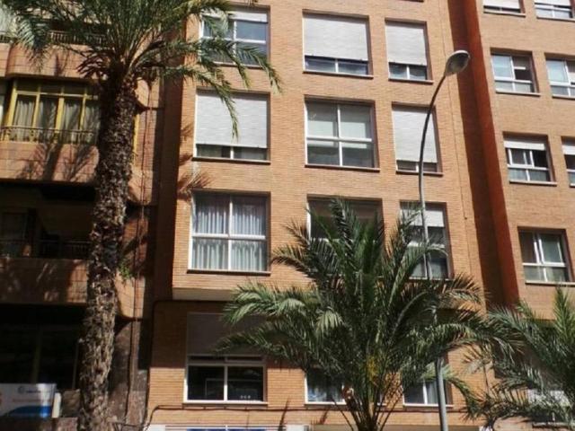 Piso en venta en Mercat, l'Alacantí