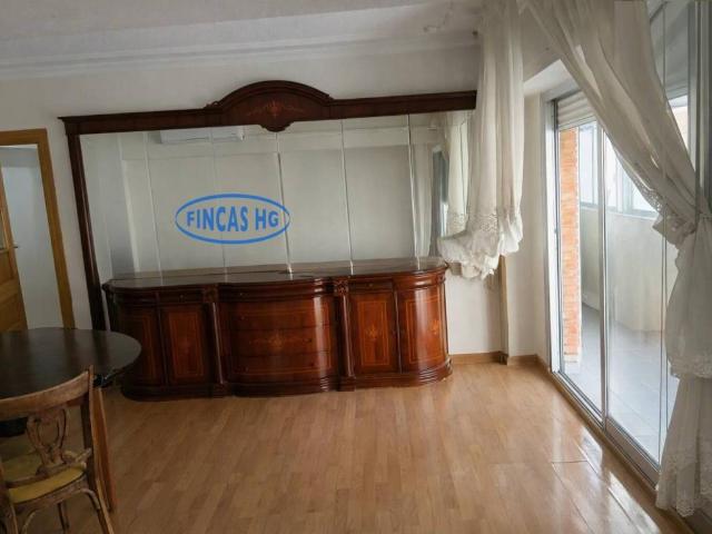 Piso en venta en Alacant / Alicante