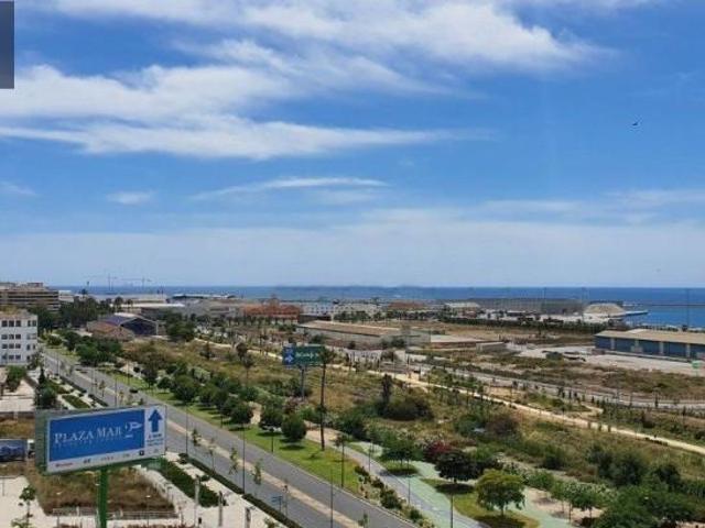 Piso en venta en Alicante, Gran Via Sud