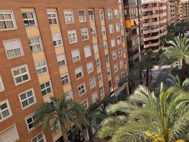 Piso en venta en Alicante, Nostra Senyora de Gràcia