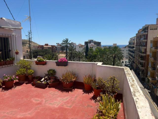 Piso en venta en Casco Antiguo - Santa Cruz - Ayuntamiento, l'Alacantí
