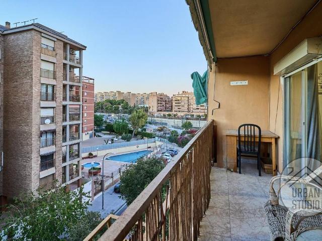 Piso en venta en Casco Antiguo - Santa Cruz - Ayuntamiento, l'Alacantí