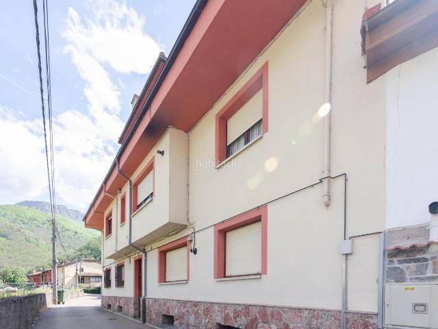 Piso en venta en Aller