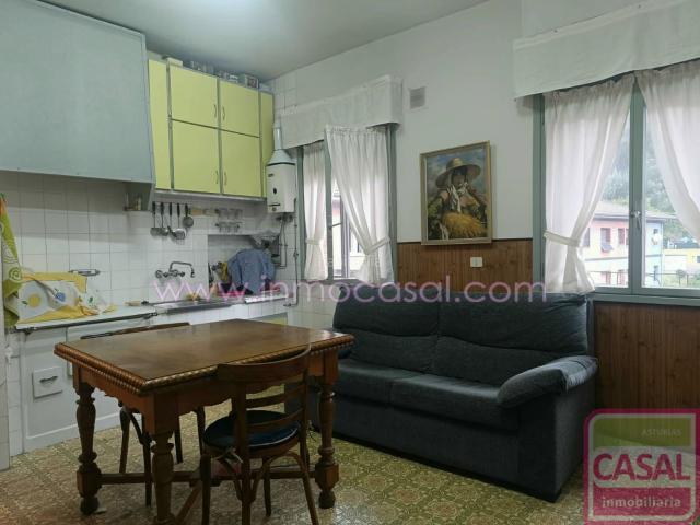 Piso en venta en Aller, Asturias