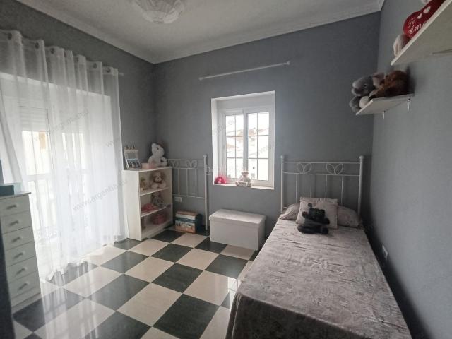 Piso en venta en Almadén De La Plata, Andalucía