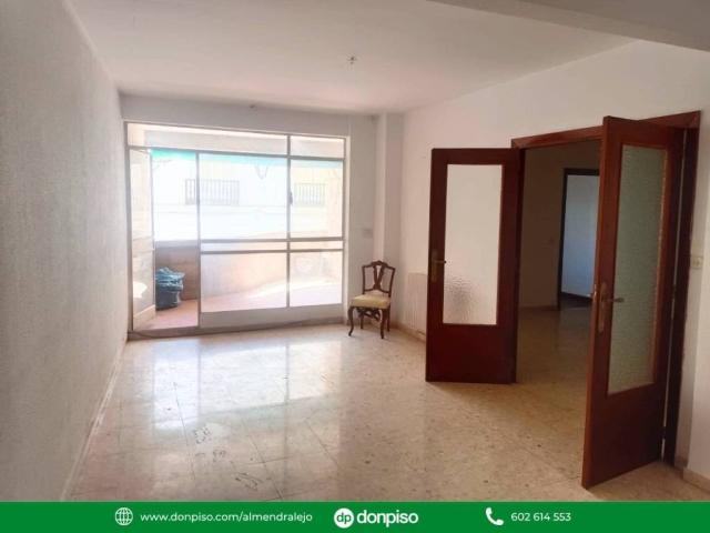 Piso en venta en Almendralejo, Badajoz