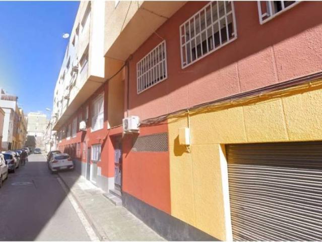 Piso en venta en La Chanca, Almería