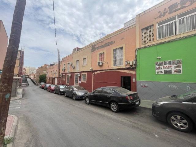 Piso en venta en Almería, Andalucía